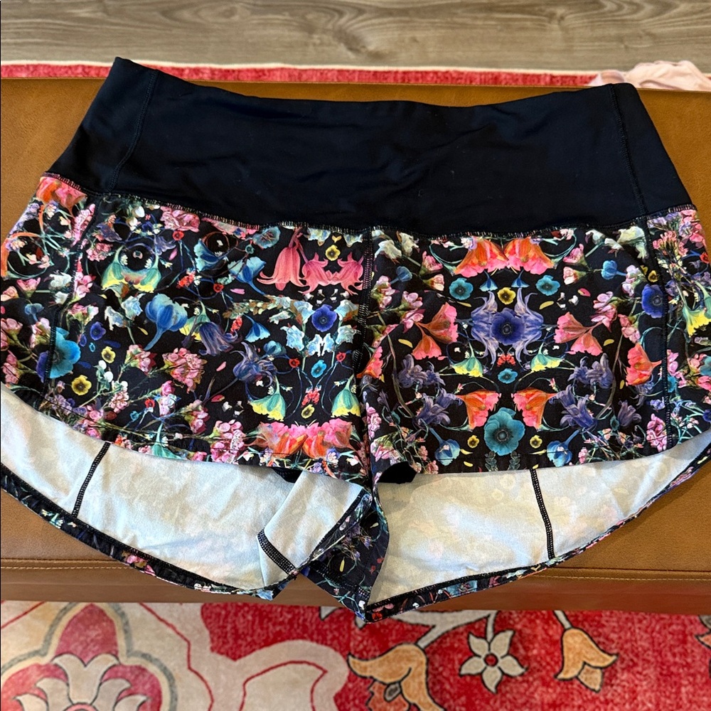 Lululemon Athletica Black Floral Women's Athletic Shorts